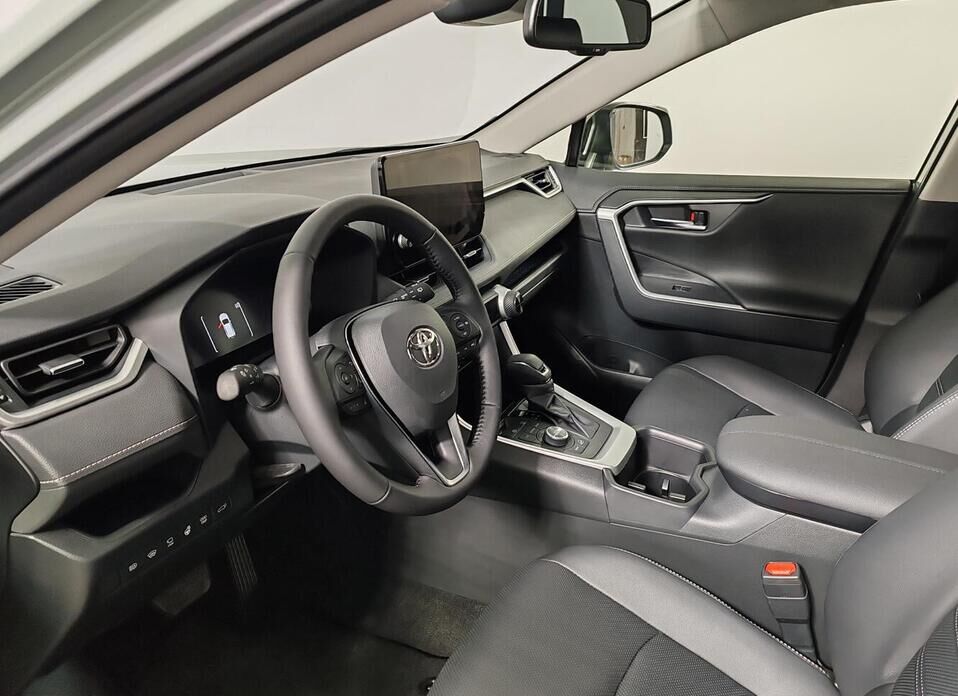 Toyota RAV4, V (XA50) 2.0 CVT (173 л.с.) 4WD