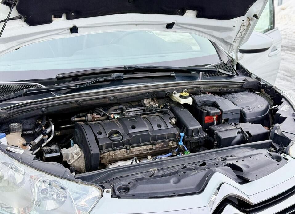 Citroen C4, II 1.6 MT (115 л.с.)