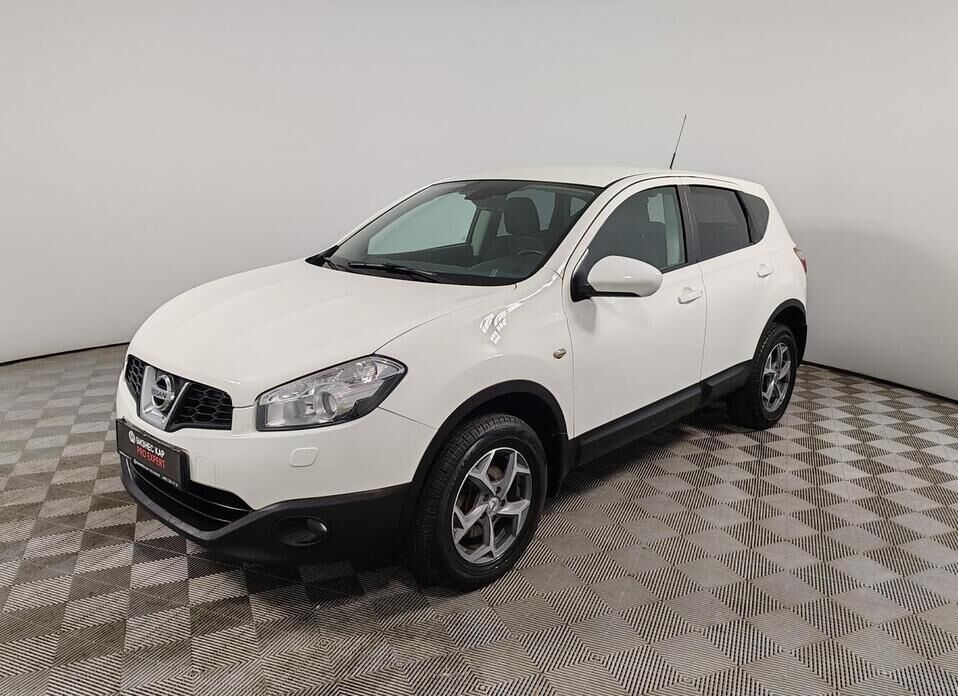 Nissan Qashqai 2.0 CVT (141 л.с.)
