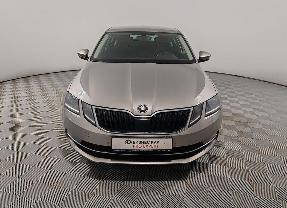 Skoda Octavia, III (A7) Рестайлинг 1.8 AMT (180 л.с.)