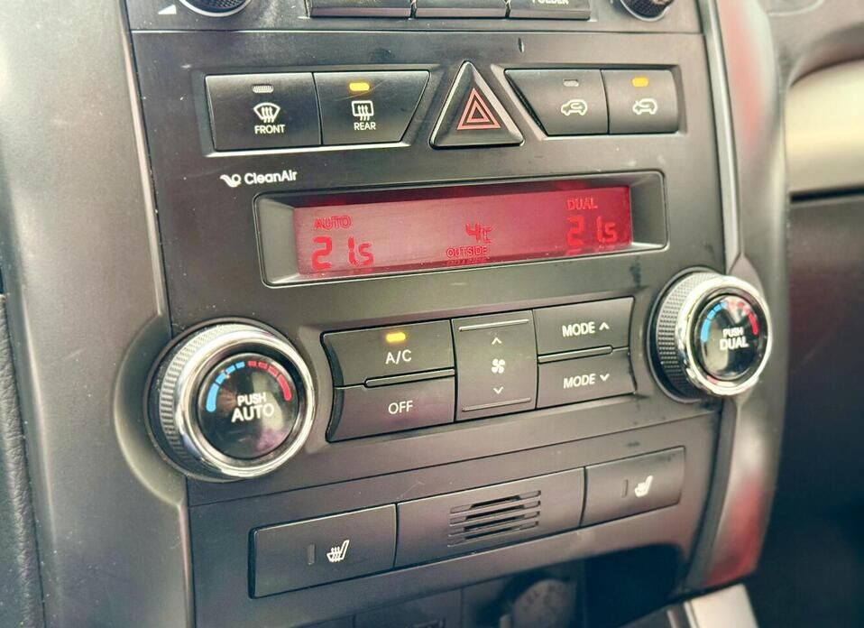 Kia Sorento, II 2.4 AT (175 л.с.) 4WD