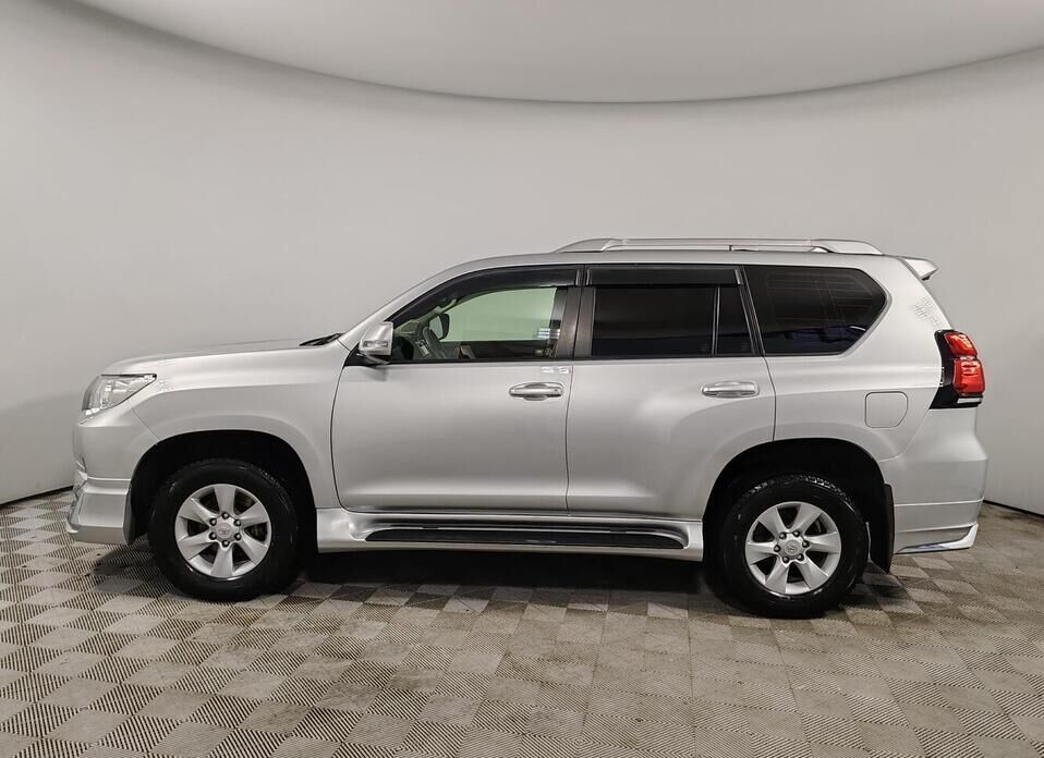 Toyota Land Cruiser Prado, 150 Series Рестайлинг 2 2.8d AT (177 л.с.) 4WD