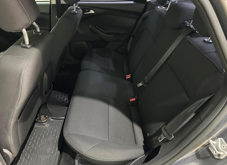 Ford Focus 1.6 AMT (125 л.с.)
