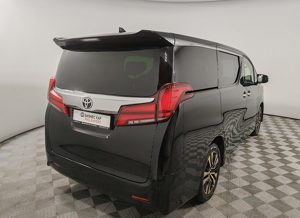 Toyota Alphard, III Рестайлинг 3.5 AT (300 л.с.)
