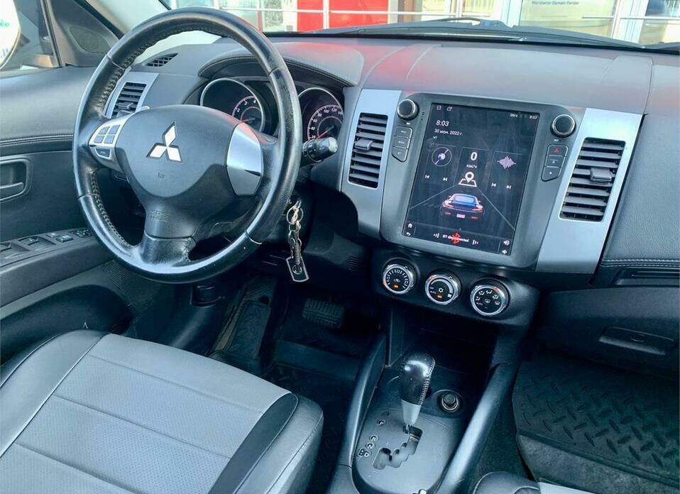 Mitsubishi Outlander 2.0 CVT (147 л.с.)