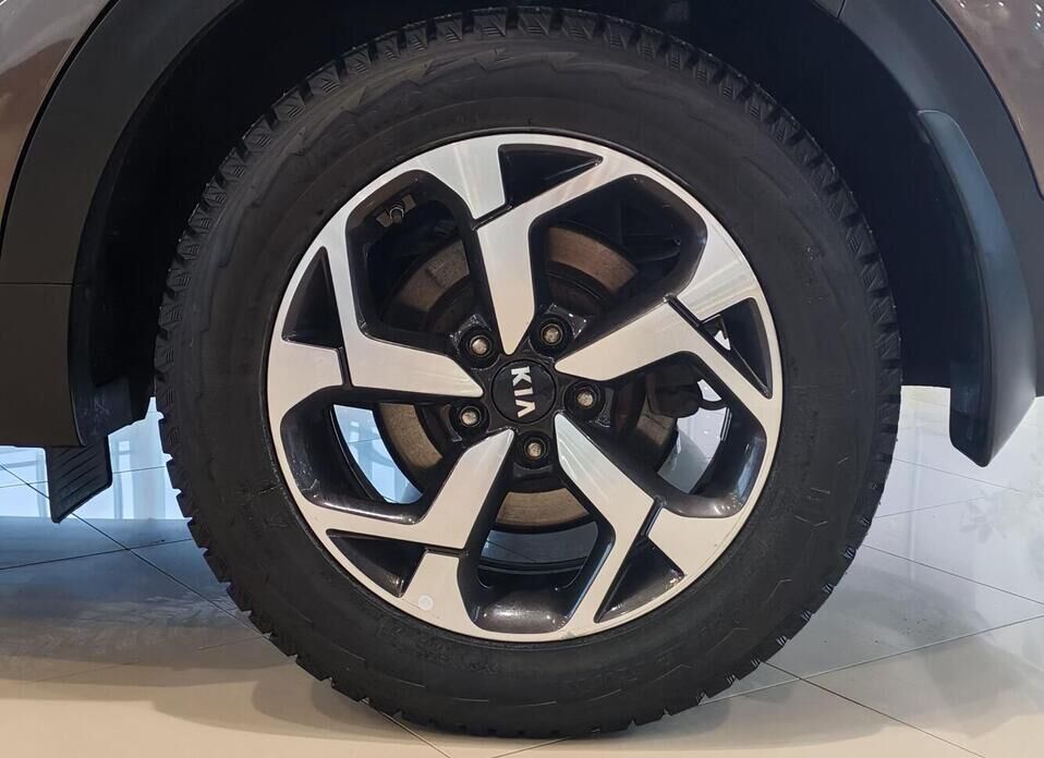 Kia Sportage, IV Рестайлинг 2.0 AT (150 л.с.)