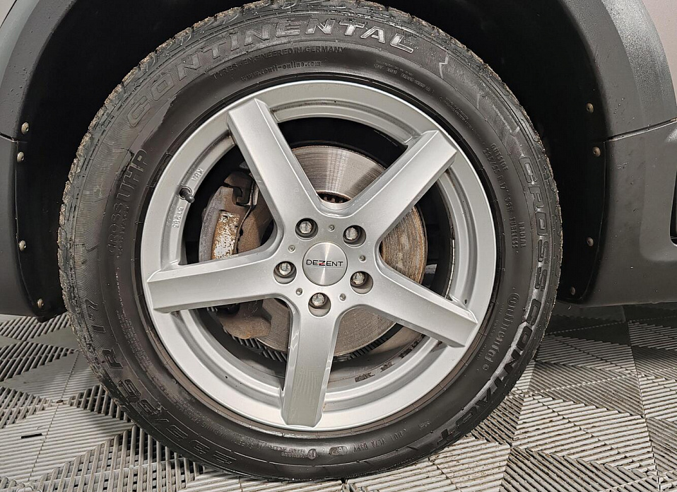 Volvo XC70, II 2.4d AT (163 л.с.) 4WD