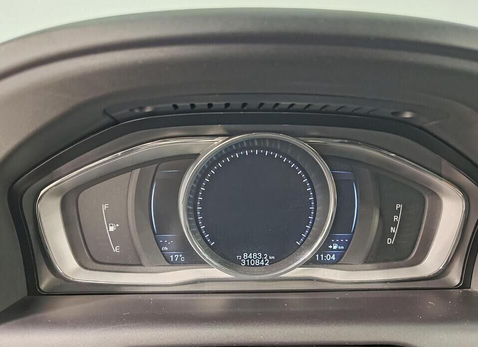 Volvo XC60, I Рестайлинг 2.4d AT (215 л.с.) 4WD