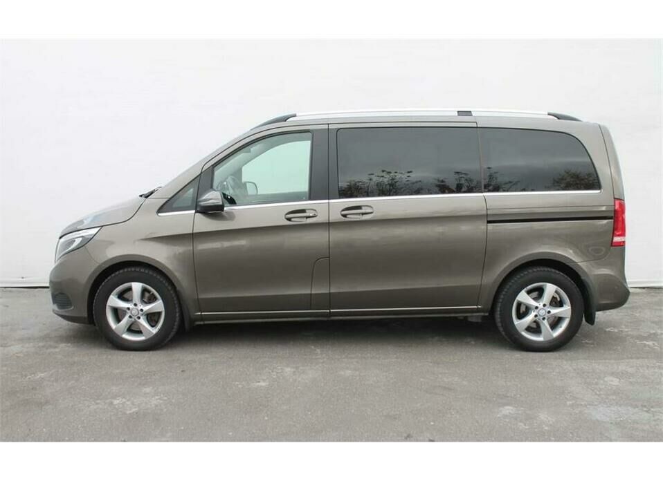 Mercedes-Benz V-Класс 250 d компактный 2.1d AT (190 л.с.) 4WD