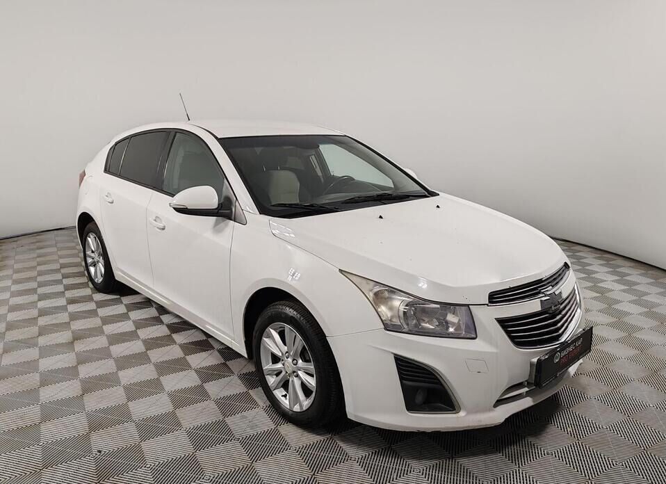 Chevrolet Cruze 1.8 AT (141 л.с.)