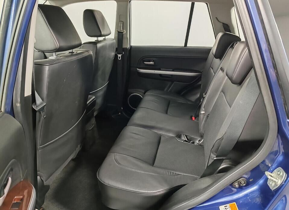 Suzuki Grand Vitara, III Рестайлинг 2.0 AT (140 л.с.) 4WD