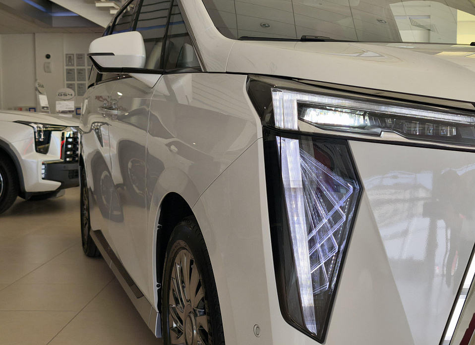 GAC M8 2.0 AT (231 л.с.)