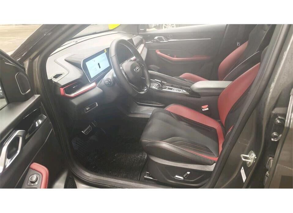 Geely Coolray, I Рестайлинг 1.5 AMT (147 л.с.)