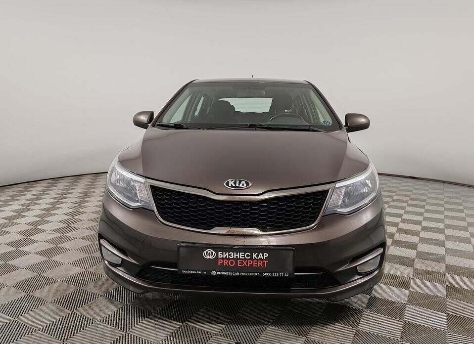 Kia Rio, III Рестайлинг 1.4 MT (107 л.с.)