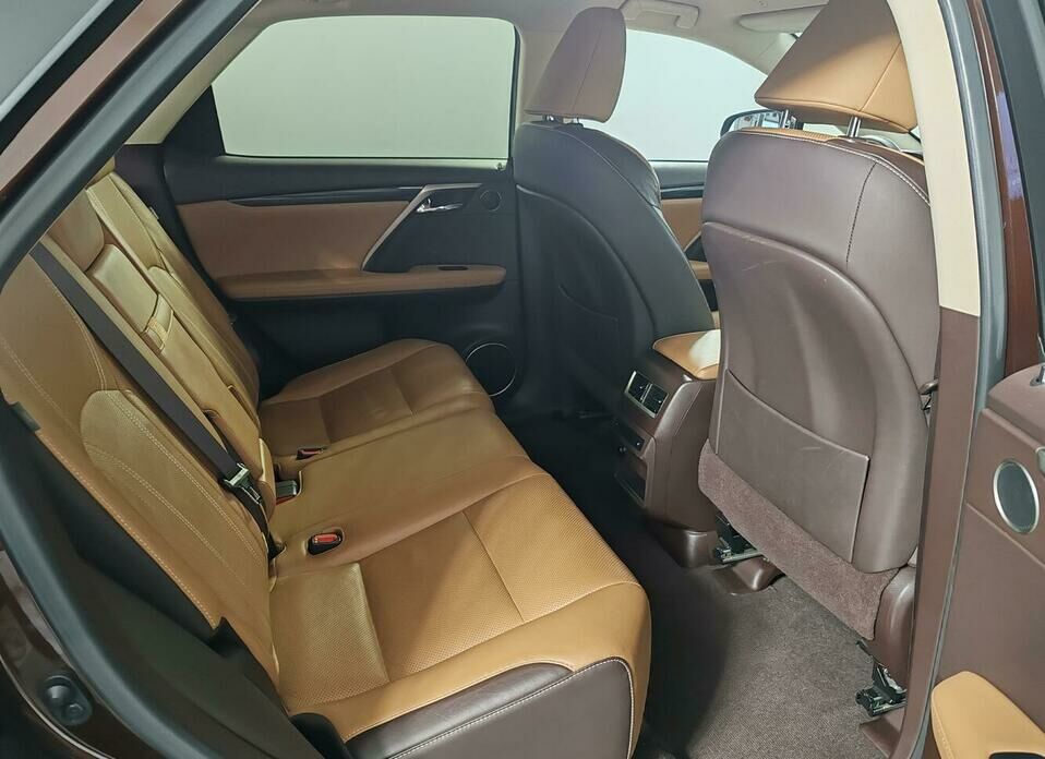 Lexus RX 200t 2.0 AT (238 л.с.) 4WD