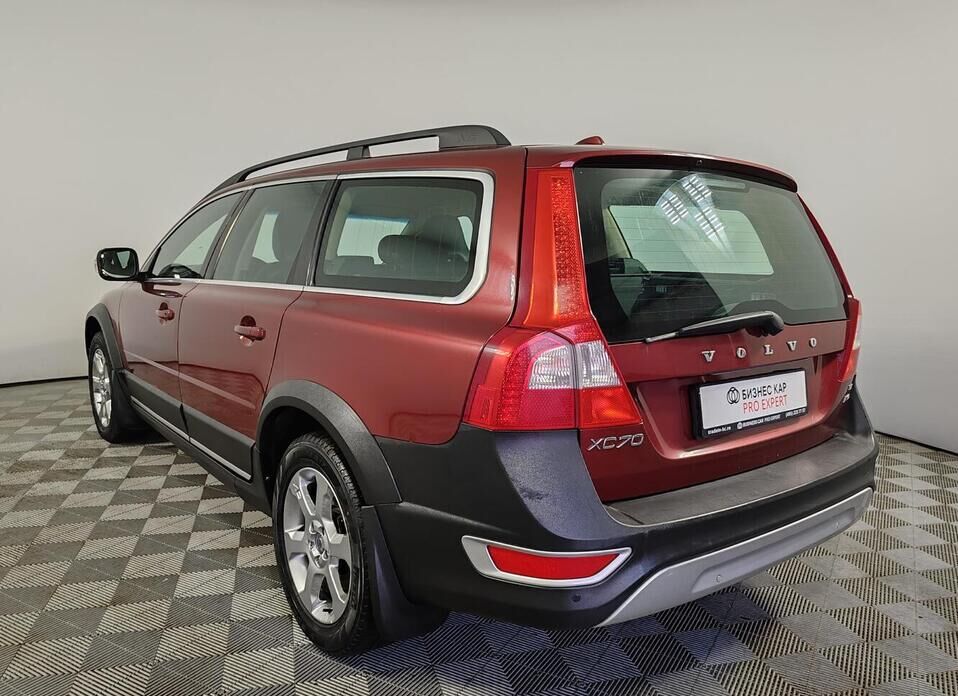 Volvo XC70, II 3.2 AT (238 л.с.) 4WD