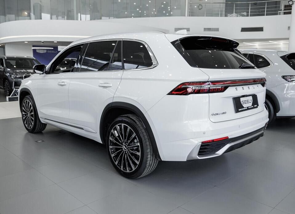 Geely Monjaro, I 2.0 AT (238 л.с.) 4WD