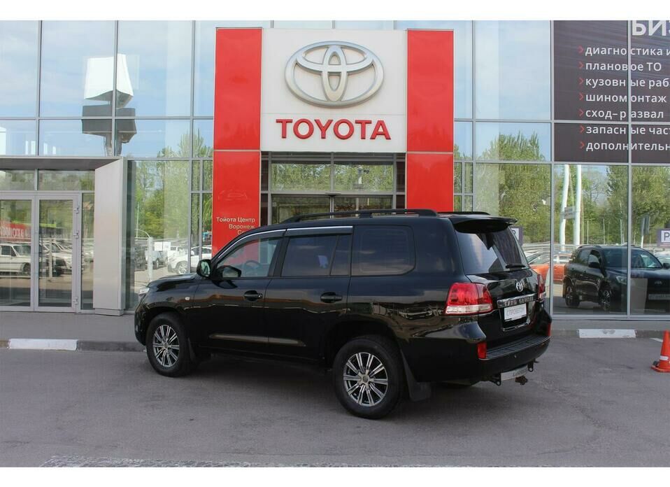 Toyota Land Cruiser 4.5d AT (235 л.с.) 4WD