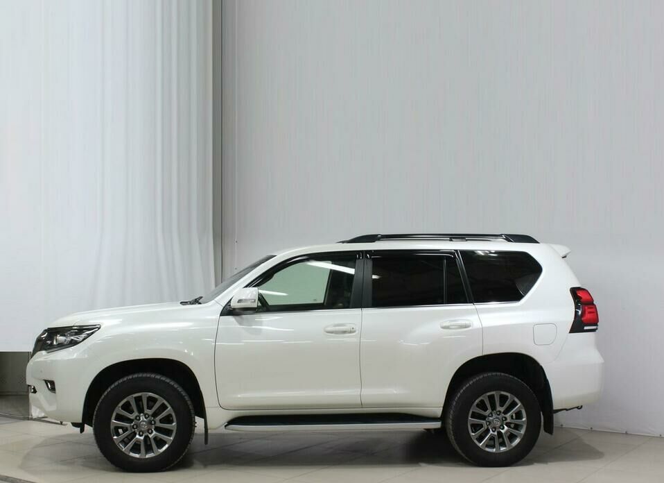 Toyota Land Cruiser Prado 2.8d AT (177 л.с.) 4WD