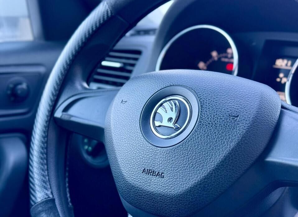 Skoda Yeti, I Рестайлинг 1.2 AMT (105 л.с.)