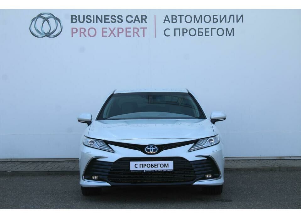 Toyota Camry 2.5 AT (200 л.с.)