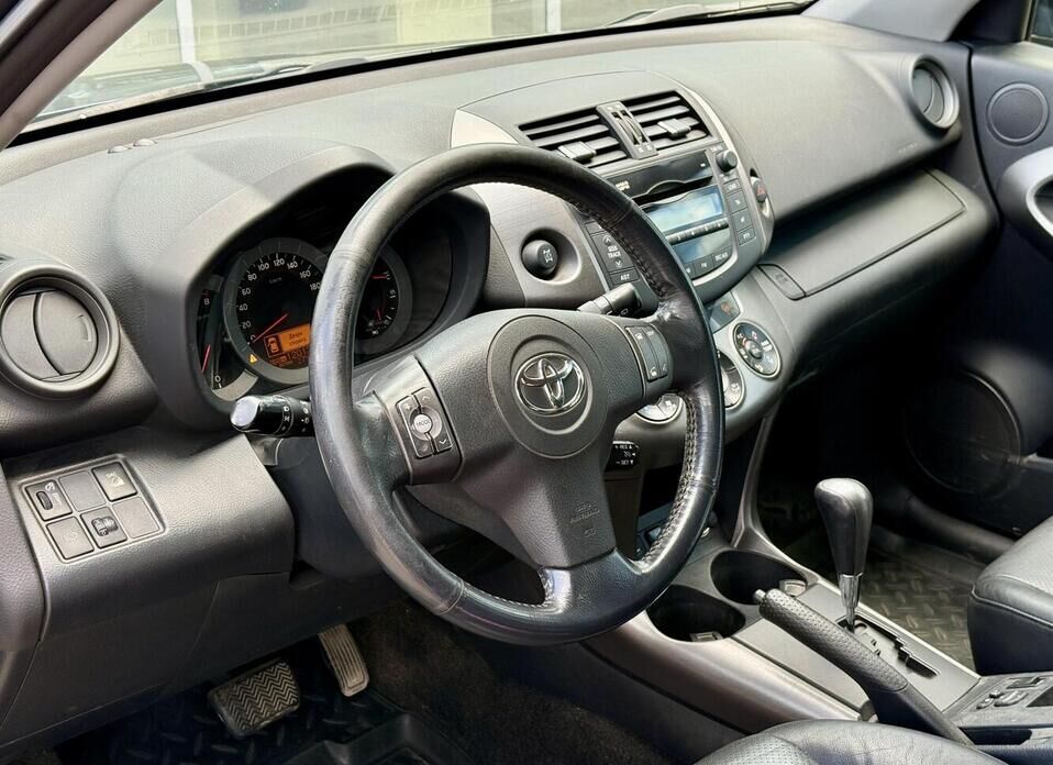 Toyota RAV4, III (XA30) 2.0 AT (152 л.с.) 4WD
