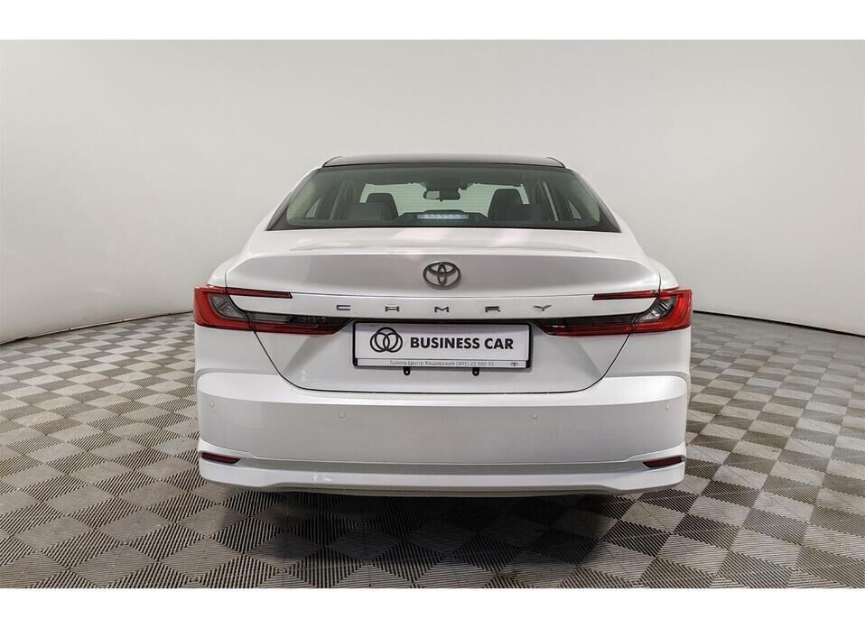 Toyota Camry, IX (XV80) China Market 2.0 CVT (173 л.с.)