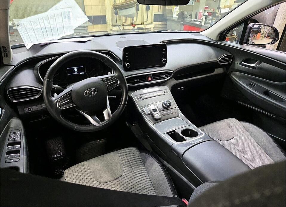 Hyundai Santa Fe, IV Рестайлинг 2.5 AT (180 л.с.) 4WD