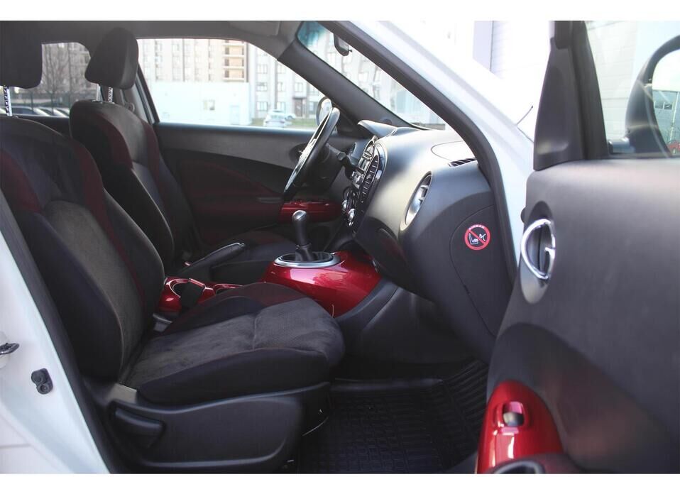 Nissan Juke, I 1.6 MT (117 л.с.)