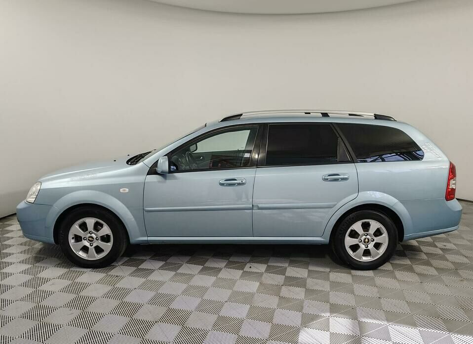 Chevrolet Lacetti 1.6 MT (109 л.с.)