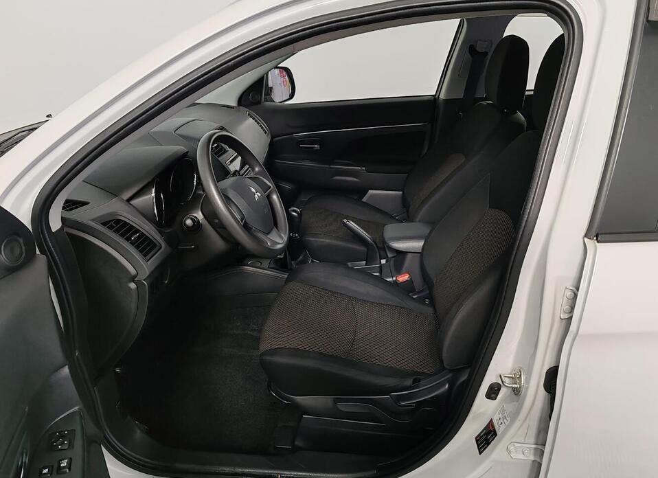 Mitsubishi ASX 1.6 MT (117 л.с.)