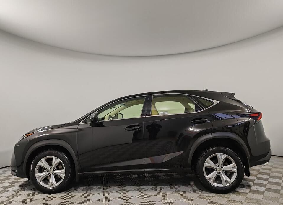 Lexus NX, I 200t 2.0 AT (238 л.с.) 4WD