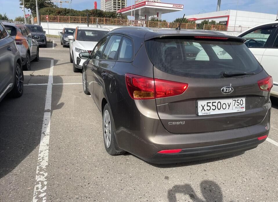 Kia Ceed 1.6 AT (129 л.с.)