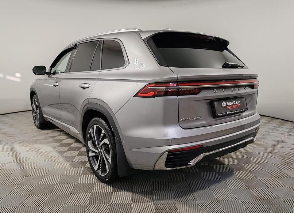 Geely Monjaro 2.0 AT (238 л.с.) 4WD