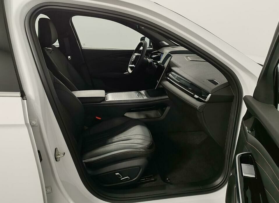 Geely Preface 2.0 AMT (200 л.с.)