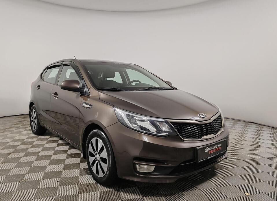 Kia Rio, III Рестайлинг 1.4 MT (107 л.с.)