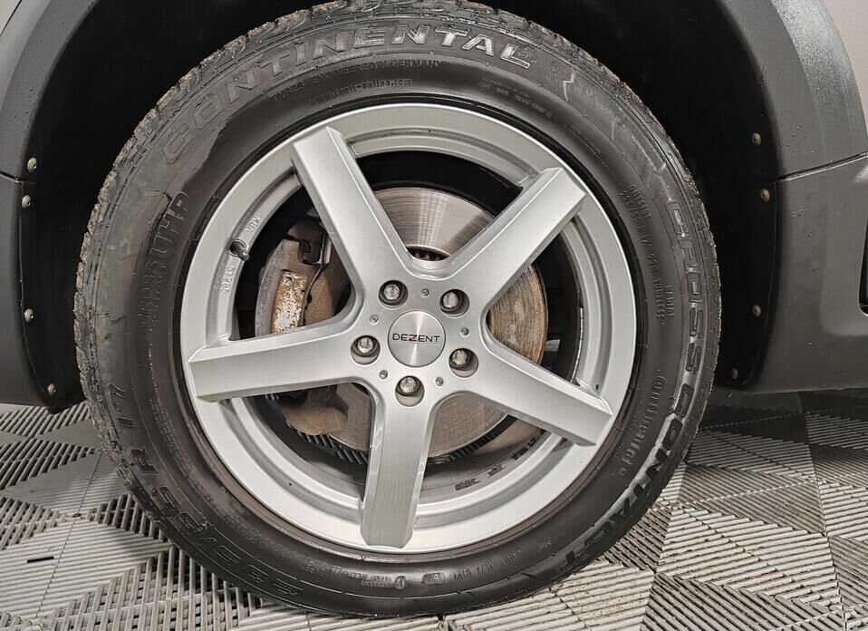 Volvo XC70, II 2.4d AT (163 л.с.) 4WD