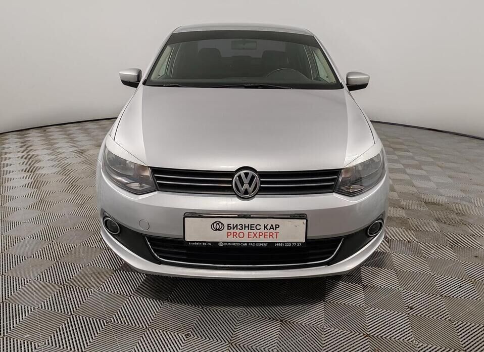 Volkswagen Polo, V 1.6 MT (105 л.с.)