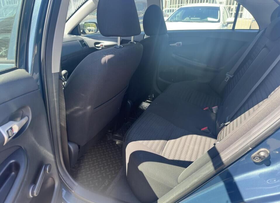 Toyota Corolla, X (E140, E150) 1.6 MT (124 л.с.)