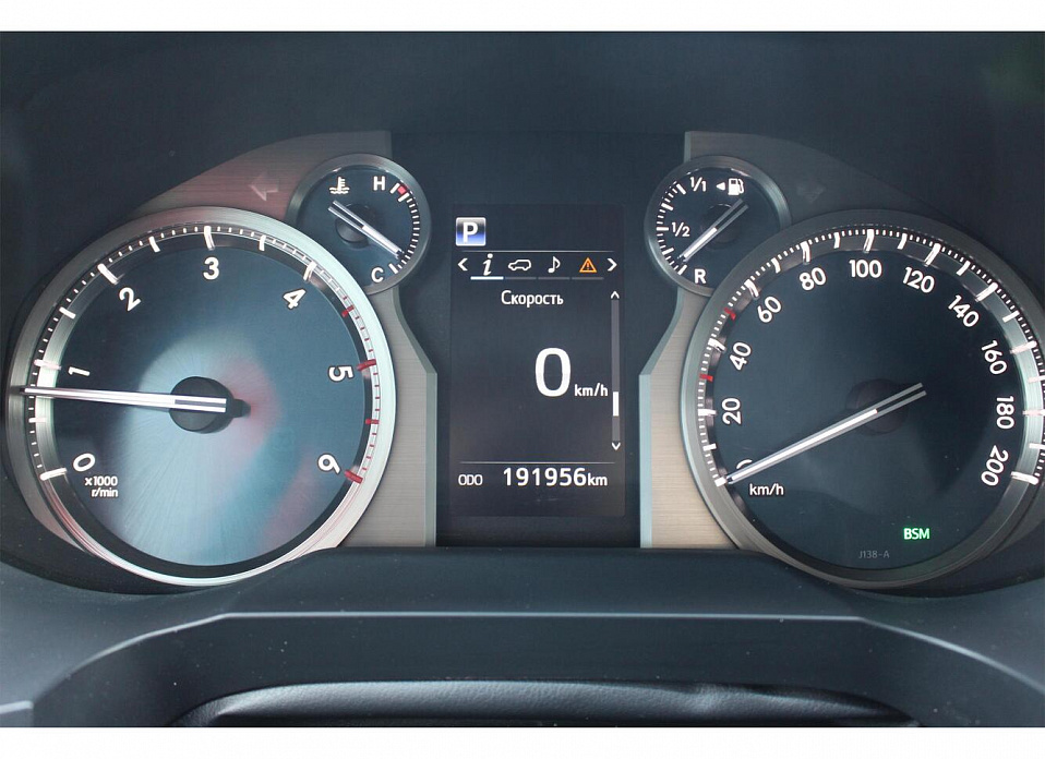 Toyota Land Cruiser Prado, 150 Series Рестайлинг 2 2.8d AT (177 л.с.) 4WD