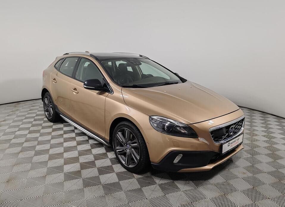 Volvo V40 Cross Country, I 2.0 AT (213 л.с.) 4WD