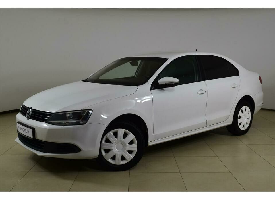 Volkswagen Jetta 1.6 AT (105 л.с.)