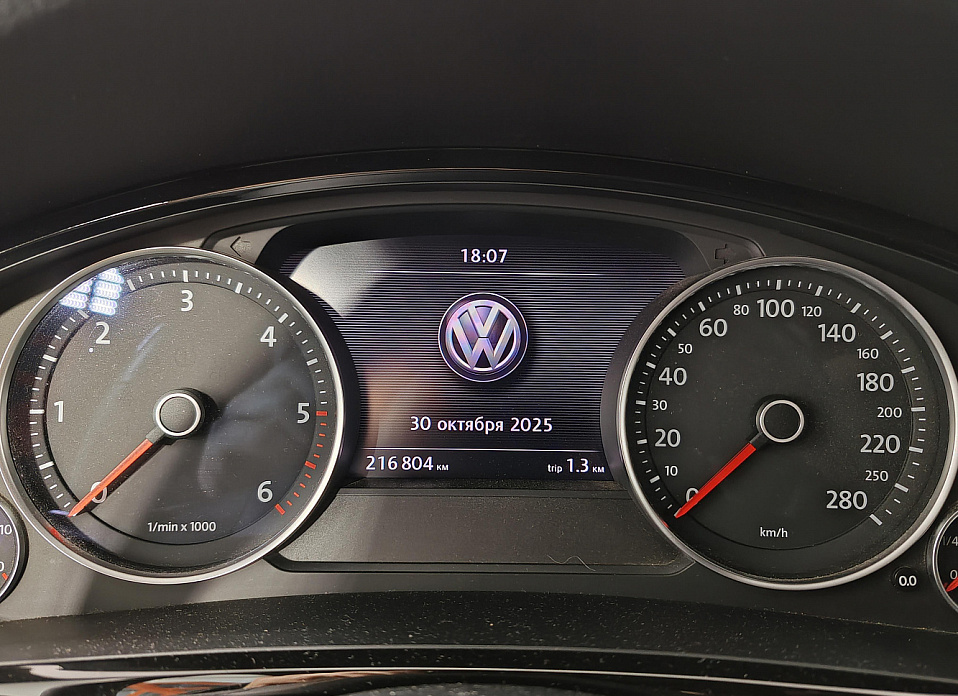 Volkswagen Touareg, II 3.0d AT (245 л.с.) 4WD