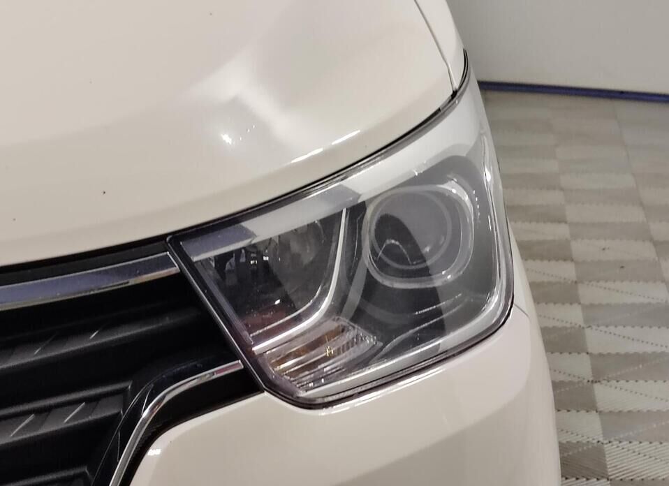 Hyundai H-1, II Рестайлинг 2 2.5d AT (170 л.с.)