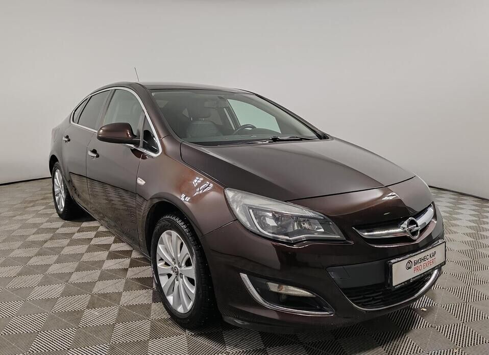 Opel Astra, J Рестайлинг 1.4 AT (140 л.с.)