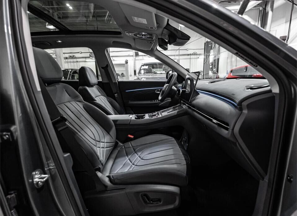 Geely EX5 EM-i 1.5hyb AT (167 л.с.)