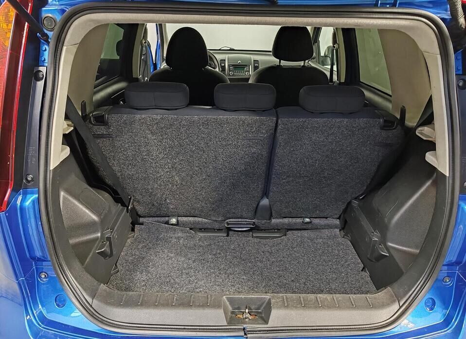 Nissan Note 1.6 AT (110 л.с.)