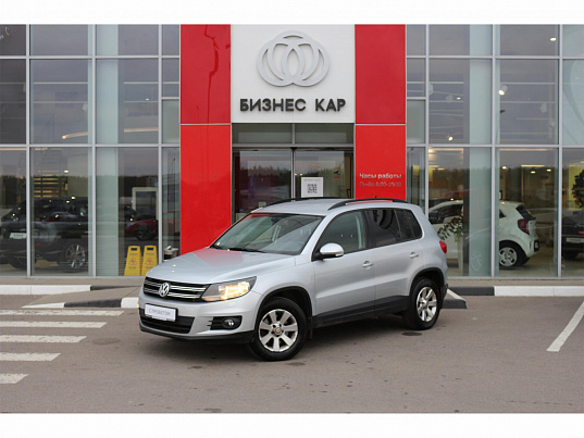Volkswagen Tiguan, 2013 г., 131 117 км