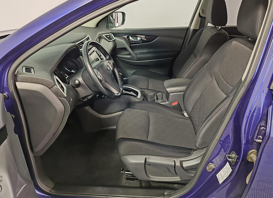 Nissan Qashqai, II Рестайлинг 2.0 CVT (144 л.с.) 4WD