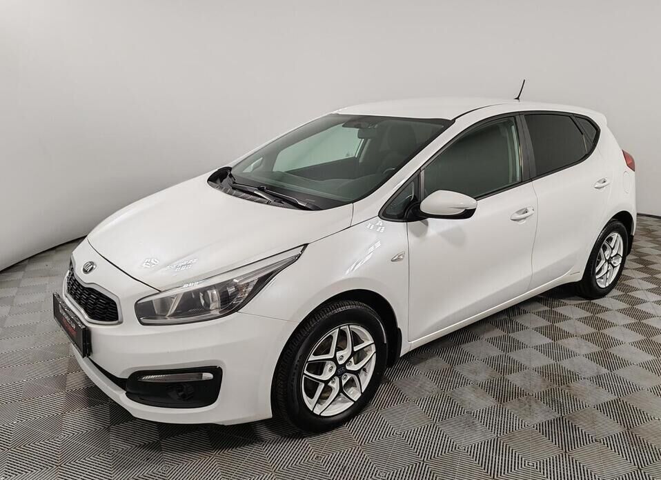 Kia Ceed 1.6 AT (130 л.с.)